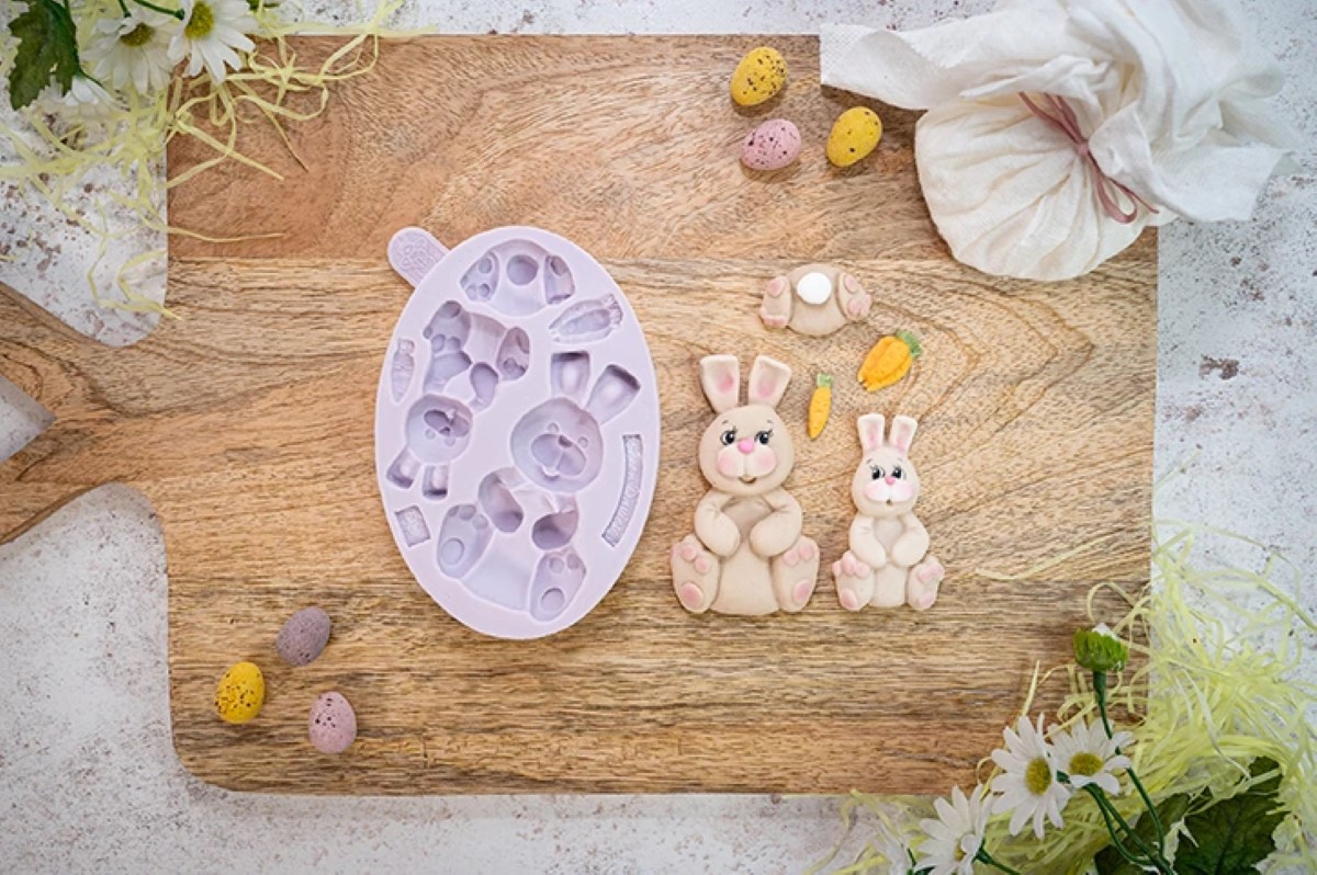 Karen Davies Easter Bunnies Mould