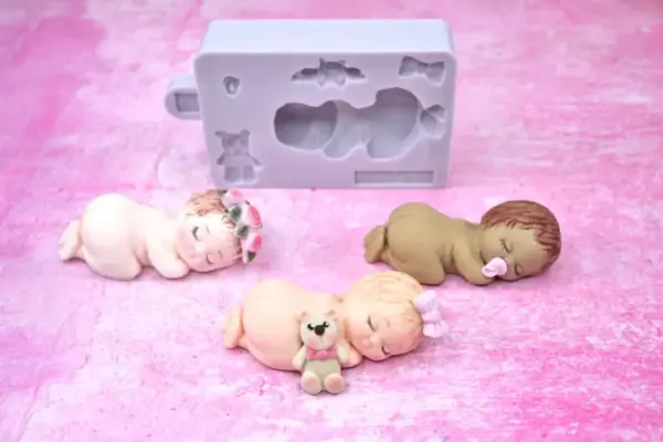 Karen Davies 3D Sleeping Baby Mould – Undressed