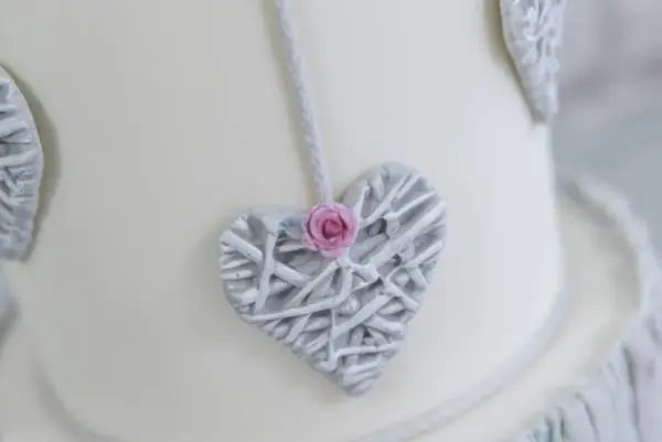 Karen Davies Wicker Heart Mould