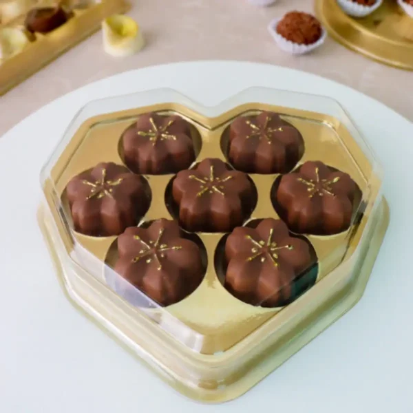 BWB bonbonverpakking goud hart voor 7 bonbons 10 stuks - Afbeelding 2
