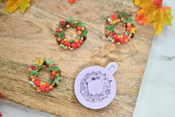 Karen Davies Autumn Wreath Mould